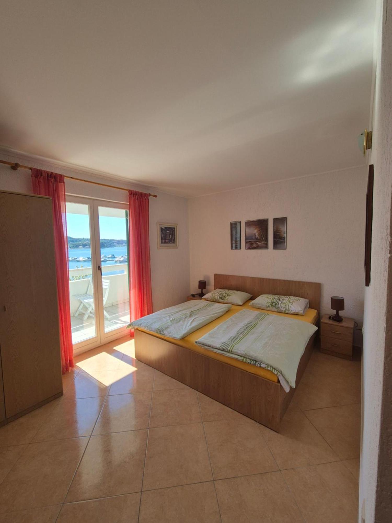 Apartmani Mira Супетарска-Драга Экстерьер фото