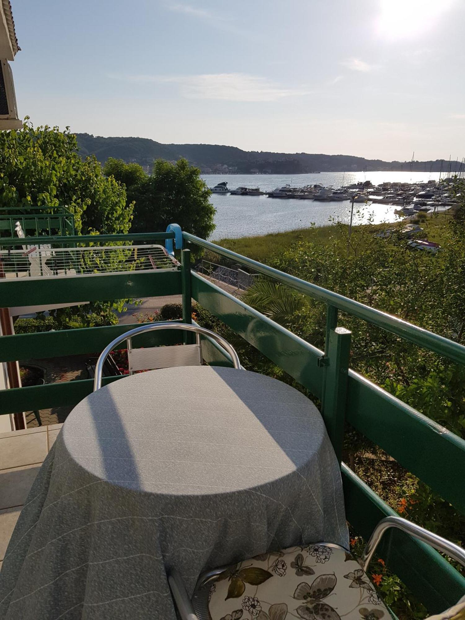Apartmani Mira Супетарска-Драга Экстерьер фото